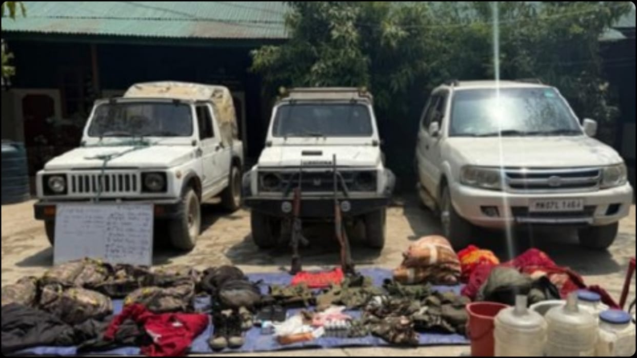 Manipur: Army, Assam Rifles arrest 16 insurgents, seize large cache of arms and ammunition, News in Hindi