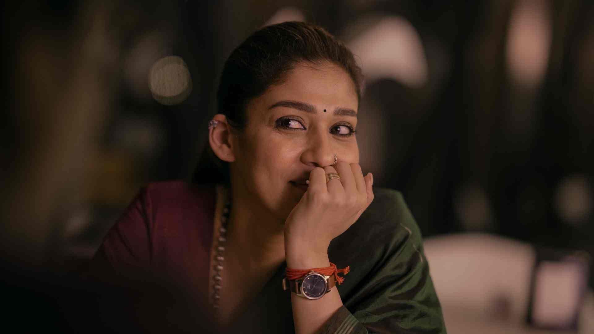 Nayanthara raises her fee to rs 15 crore many hindi film producers show interest to cast her