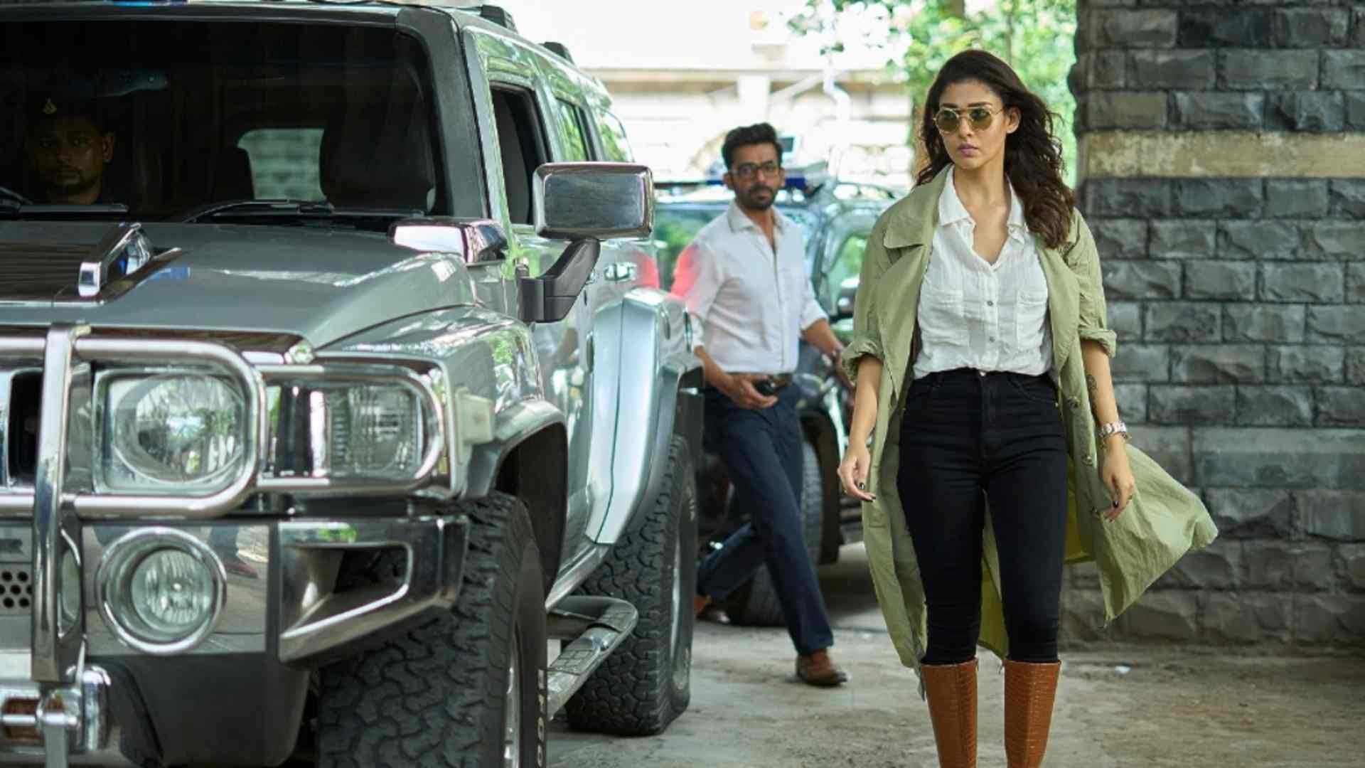 Nayanthara raises her fee to rs 15 crore many hindi film producers show interest to cast her