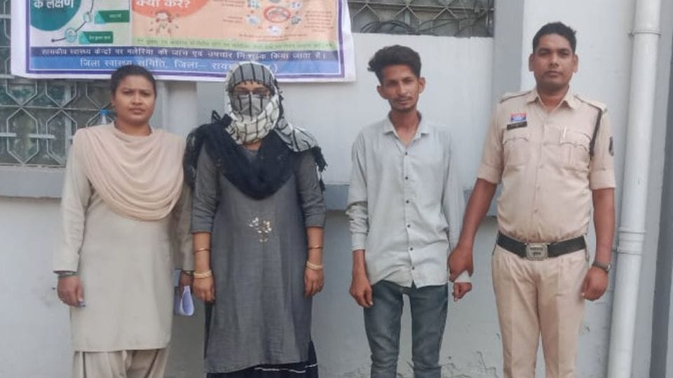 Two Pakistani nationals arrested for making fake voter ID cards in Raigarh