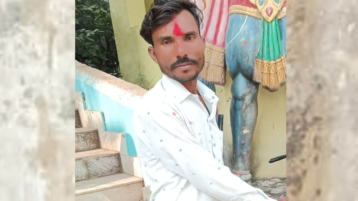 Banda: A young man committed suicide by hanging himself from a tree
