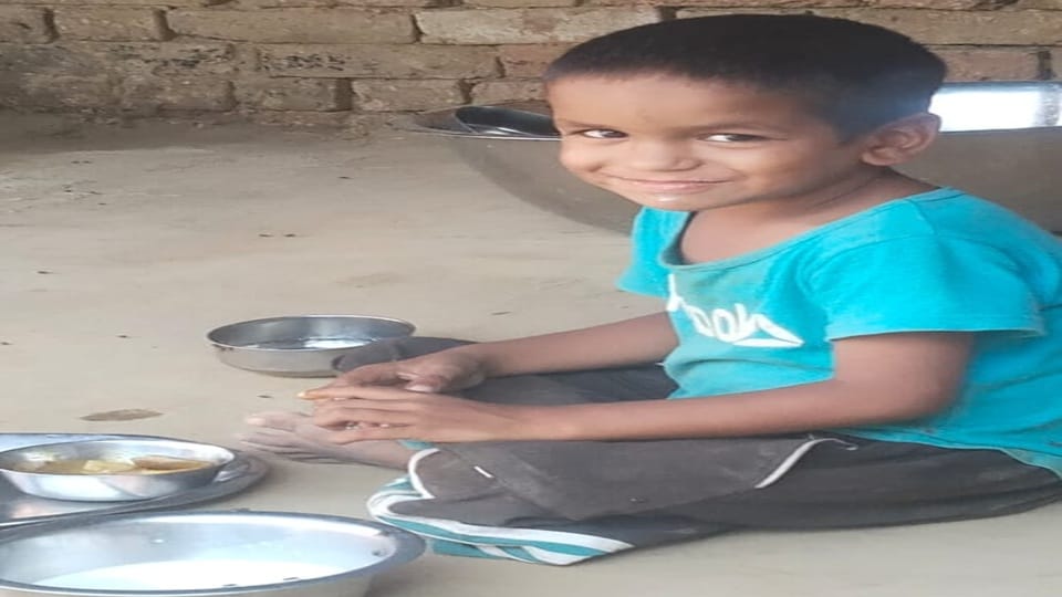Child dies after getting stuck between tractor and trolley