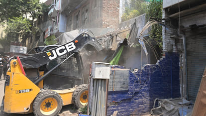 Kanpur: Permanent constructions made on drains, drive launched to break encroachment