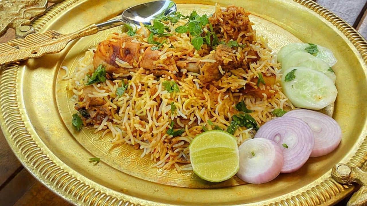 Simple Veg Biryani Banane ki Recipe With Ingredients in Hindi