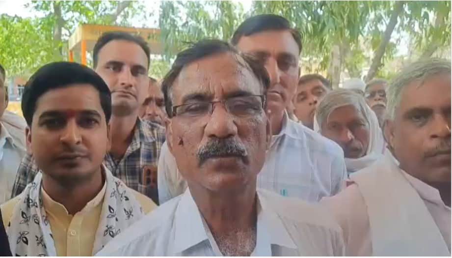 Villagers are angry over the demand to change Panchayat Samiti in Dholpur