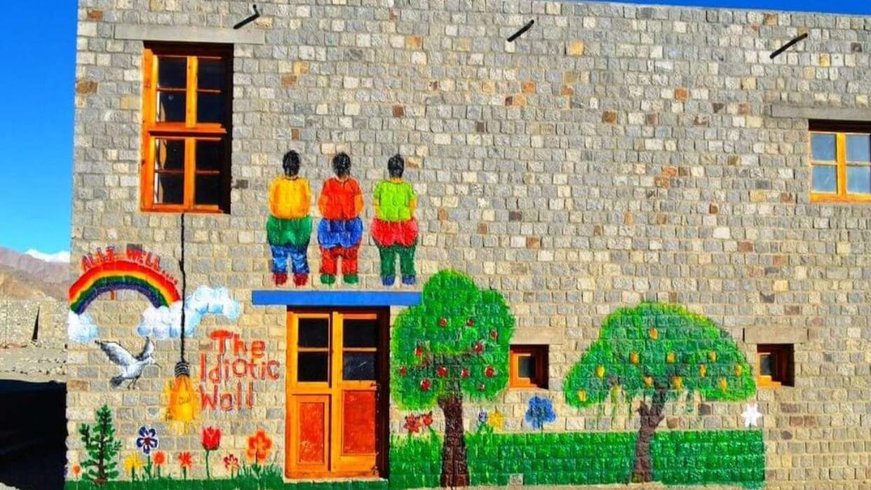 Three idiots Movie Rancho School in Ladakh Got CBSE Affiliation Know Details in Hindi
