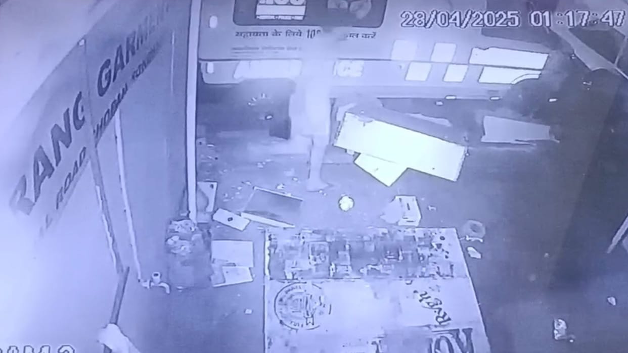108 ambulance hit a car parked outside the house driver absconded