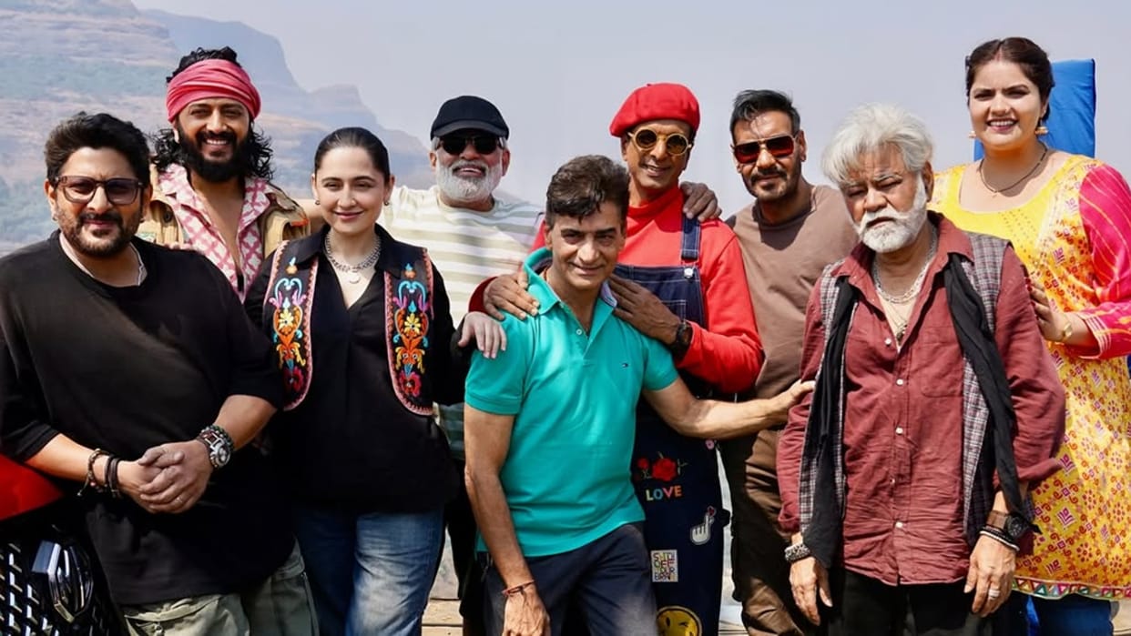Ajay Devgn Riteish Deshmukh Javed Jaferi to Arshad Warsi reunite for Dhamaal 4 climax shoot in Mumbai