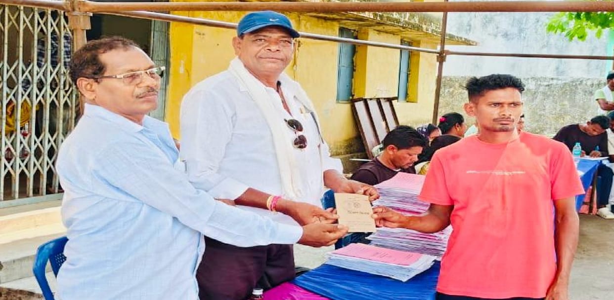 People are getting relief during Sushasan Tihar, farmers are being given free Kisan Kitab and B-1 in CG