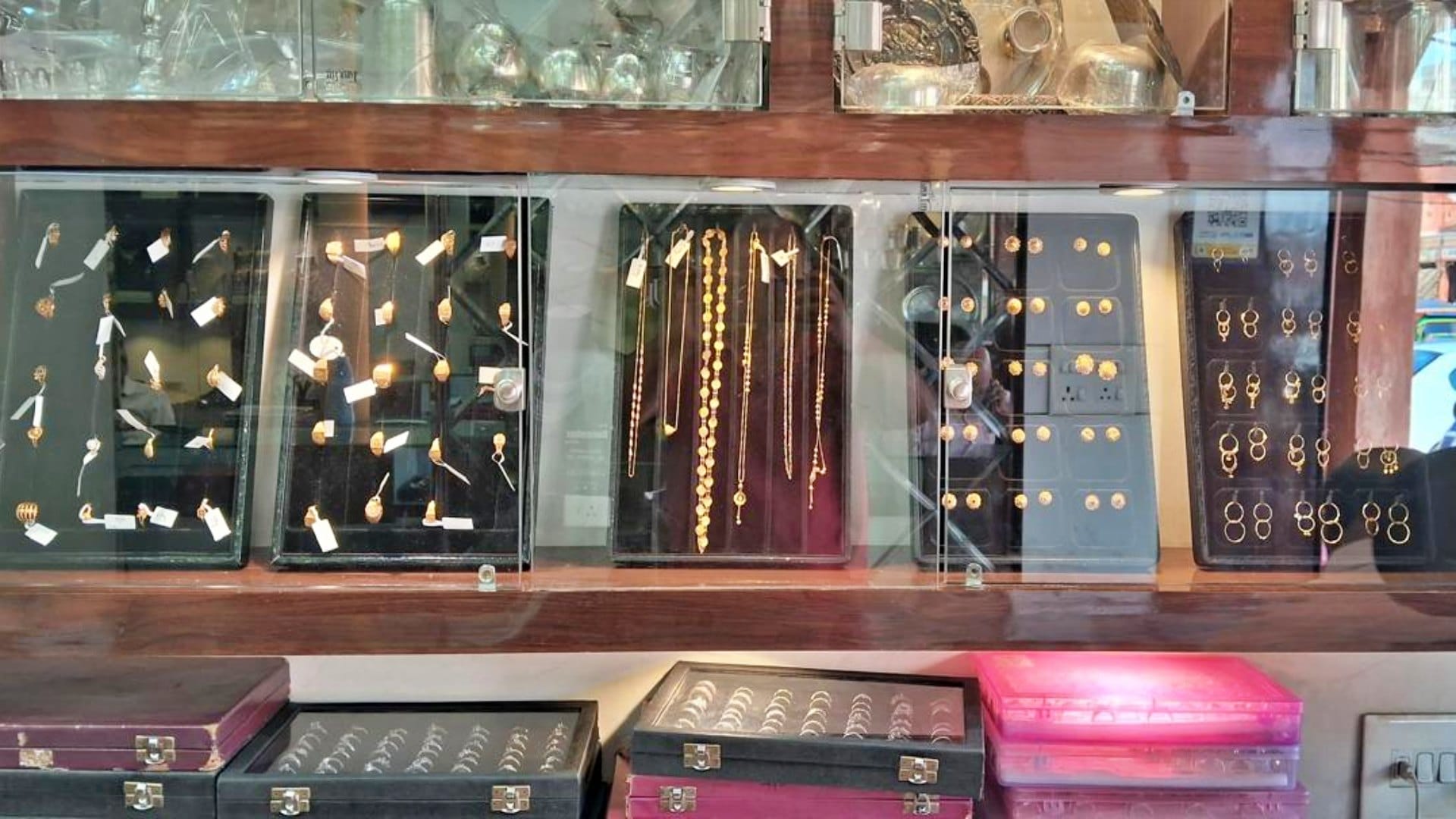Jaipur News: Even on Akshaya Tritiya shine of gold-silver is missing from market, jewelers told reason behind