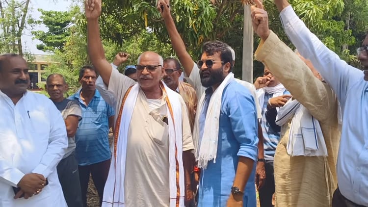 Bihar: अटक गई PM मोदी के ड्रीम प्रोजेक्ट वाराणसी-कोलकाता एक्सप्रेसवे की गाड़ी, जानें कहां क्या फंसा है पेंच?