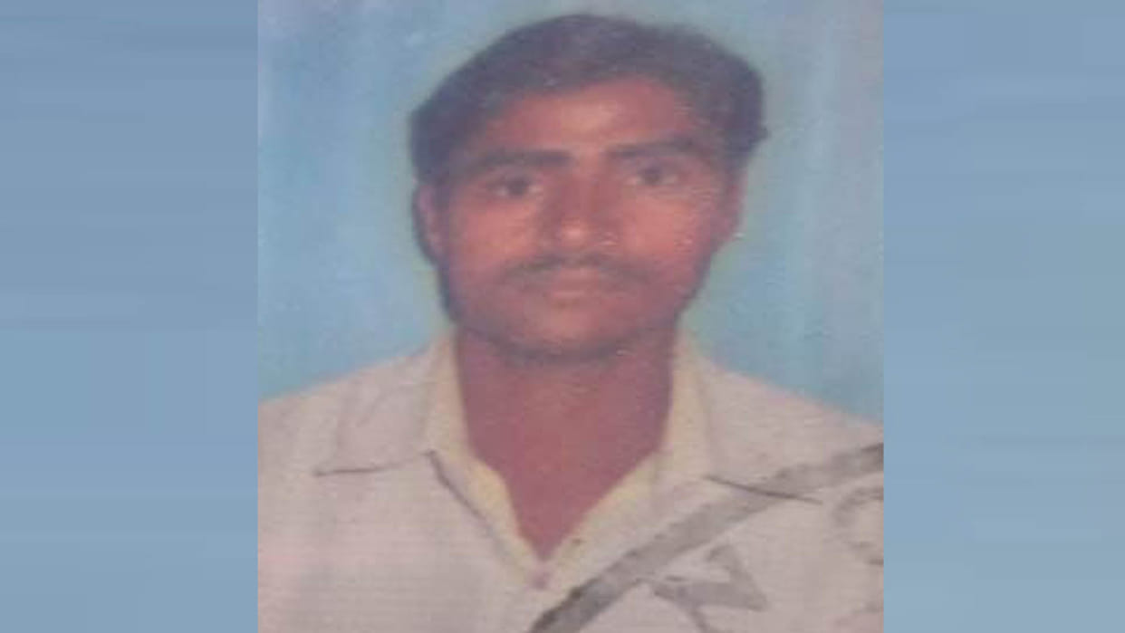 Unnao: Car ran over two sleeping labourers, one died