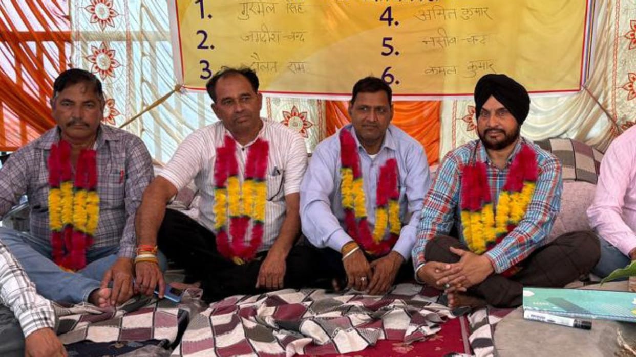 primary teachers relay hunger strike continues in himachal shimla Warned to go to High Court