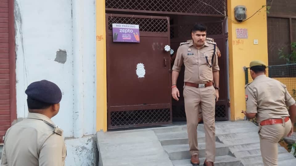 Prayagraj Double Murder Killer Visited Twice Spent Two Hours in House Shocking CCTV Footage Surfaces