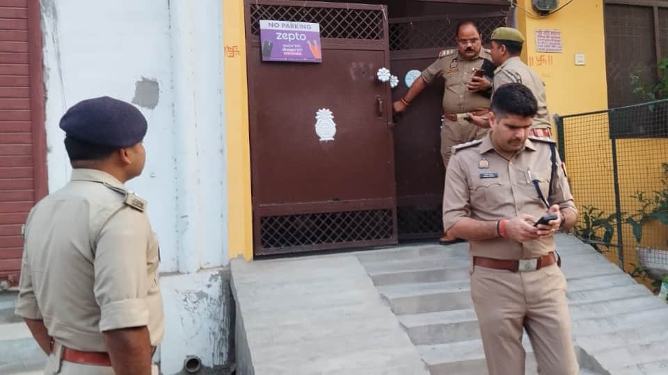 Prayagraj Double Murder Killer Visited Twice Spent Two Hours in House Shocking CCTV Footage Surfaces