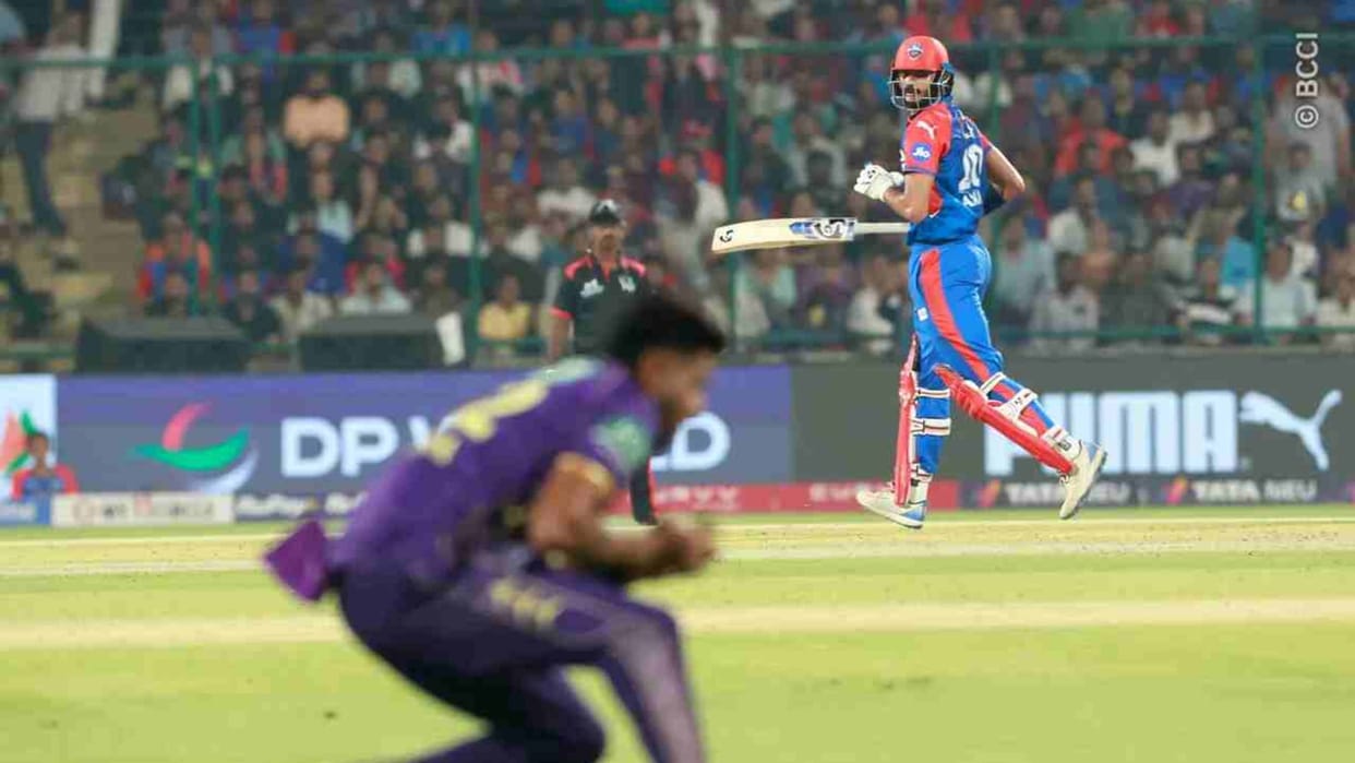 DC vs KKR IPL Live Score: Delhi Capitals vs Kolkata Knight Riders Today IPL Match Scorecard Updates