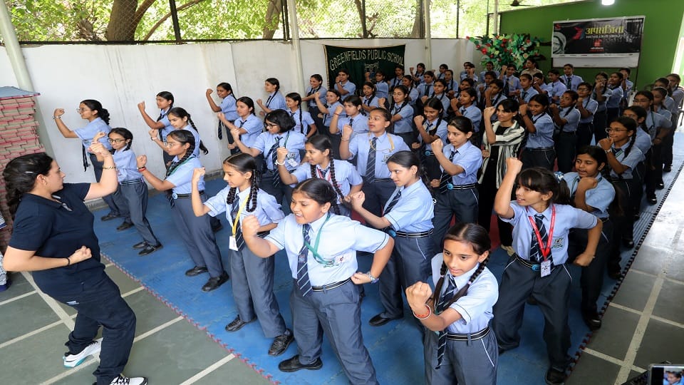 Self Defence : Amar Ujala Foundation became a partner in the event