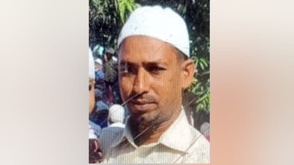UP Bijnor farooq murder Case wife had sold her earrings and bought a pistol for her lover After Farukh murder