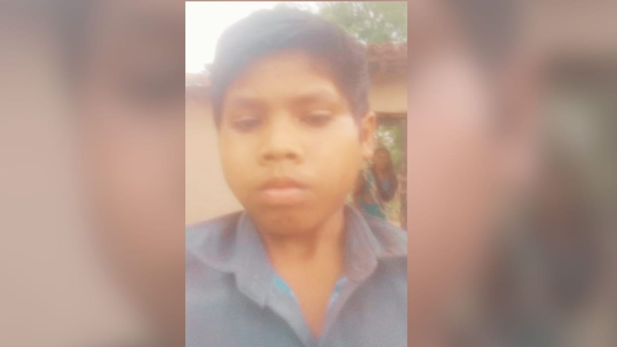 Uncontrolled speeding truck crushed child death in sonbhadra