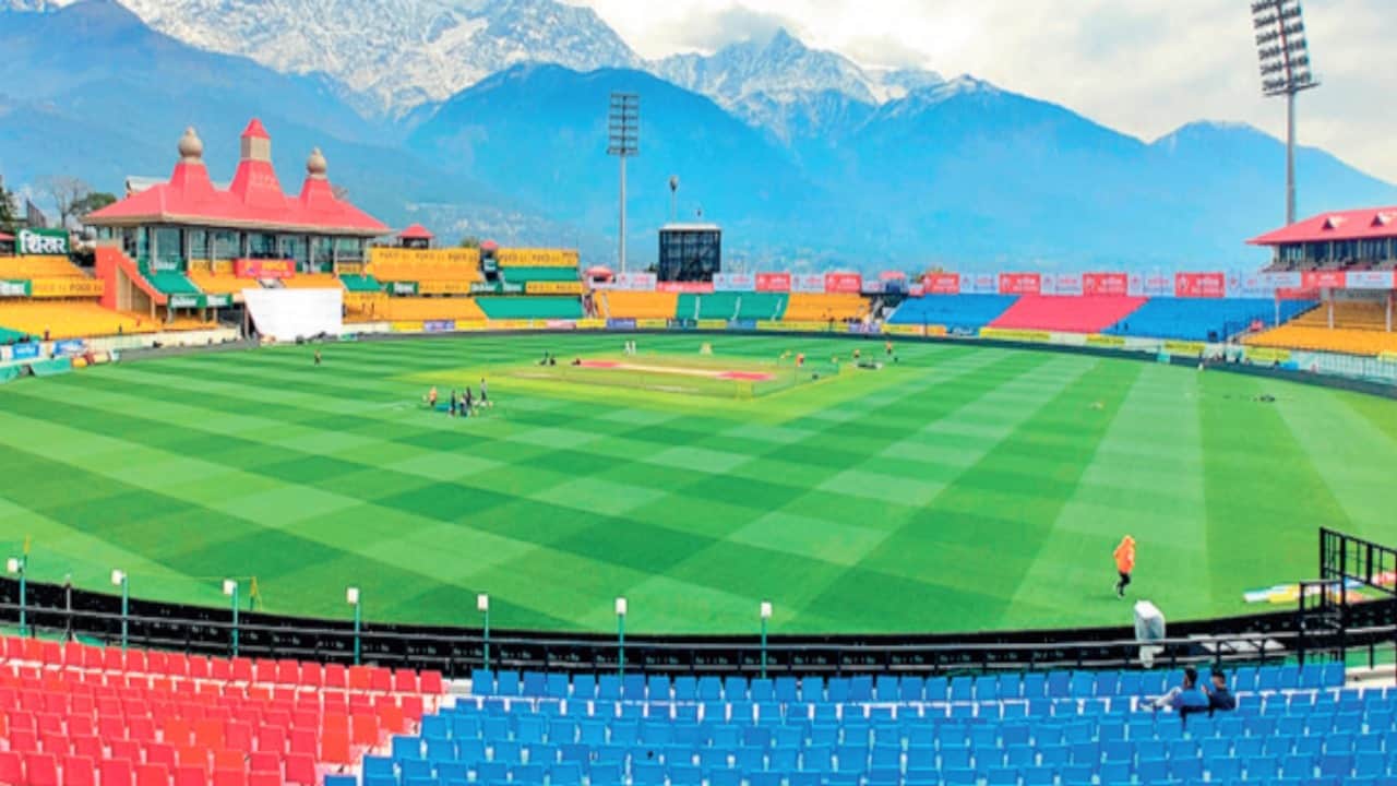 अंतरराष्ट्रीय क्रिकेट मैदान धर्मशाला।