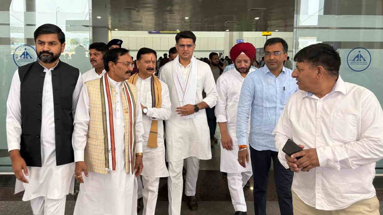 Congress Samvidhan Bachao rally in Dehradun senior party leaders including Sachin Pilot reached Uttarakhand