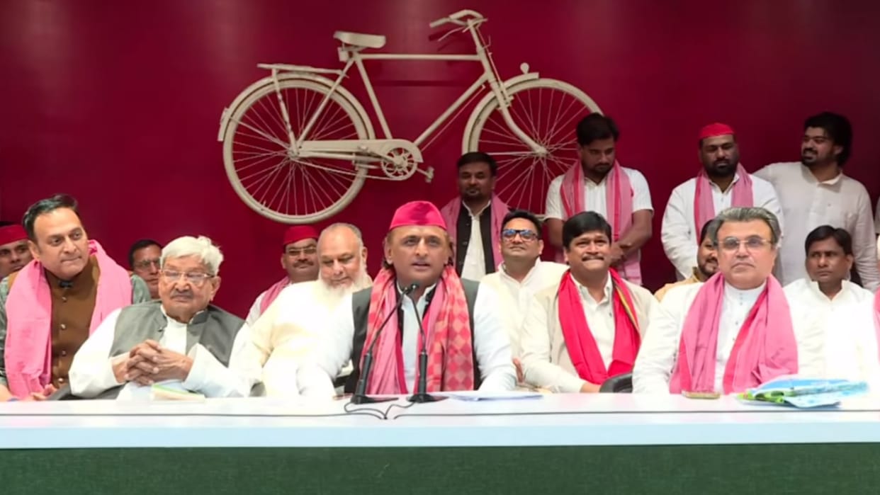 Akhilesh Yadav speaks on caste census.