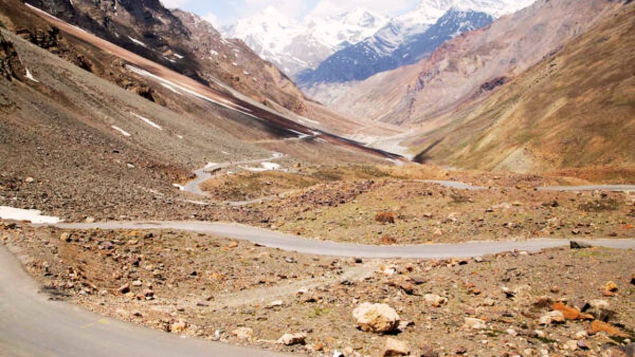 Himachal Tourism Now tourists are allowed to go beyond Deepaktal to Jingjingbar