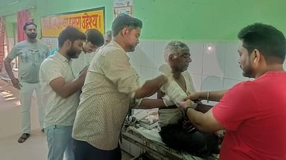 Sitapur News: बाघ ने किसान पर किया हमला... हालत गंभीर, क्षेत्र में फैली दहशत; घरों में दुबकने को लोग मजबूर Tiger attack farmer in Sitapur condition critical panic spreads in area