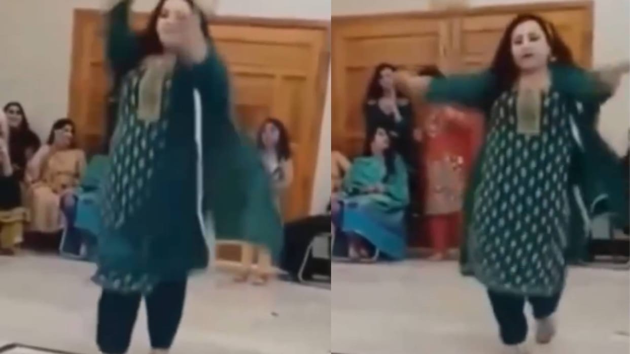 family function Girl dancing viral video see here