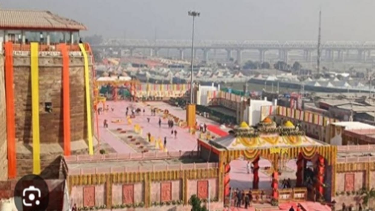 Army stopped the construction of Hanuman temple corridor in Sangam area