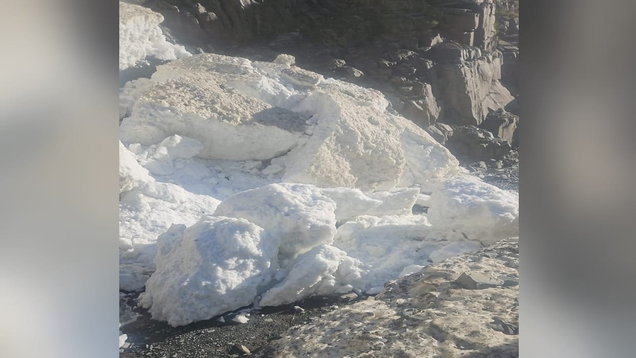Himachal Weather: Avalanche on Udaipur Kilad road, rain expected in the state for seven days from today