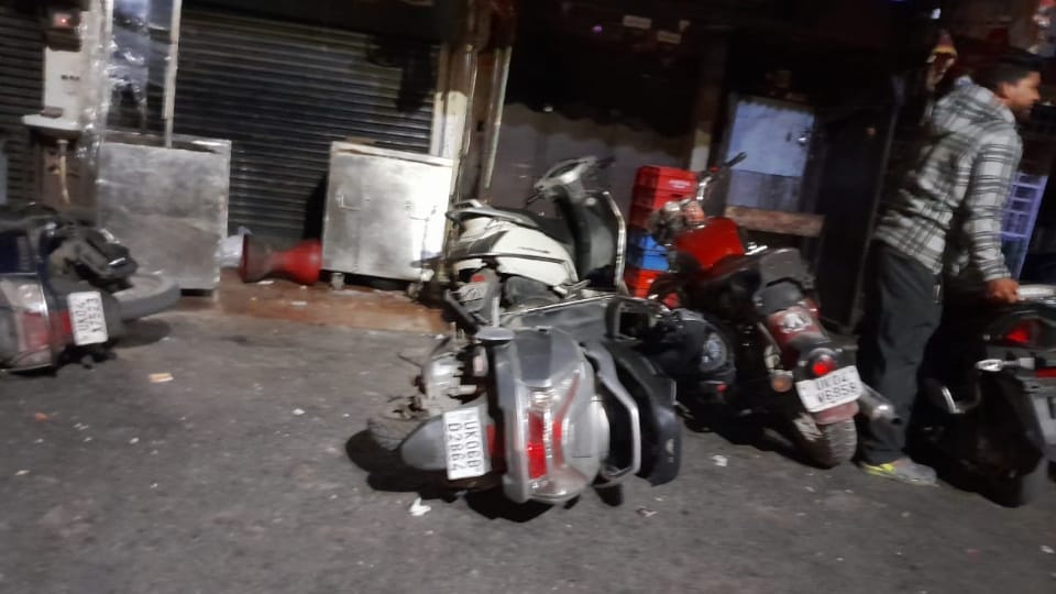 Nainital uproar After old contractor was Harassment of minor girl uttarakhand shopkeepers were beaten up