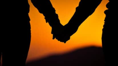 Jhansi: Wife eloped with her lover after taking compensation for bida