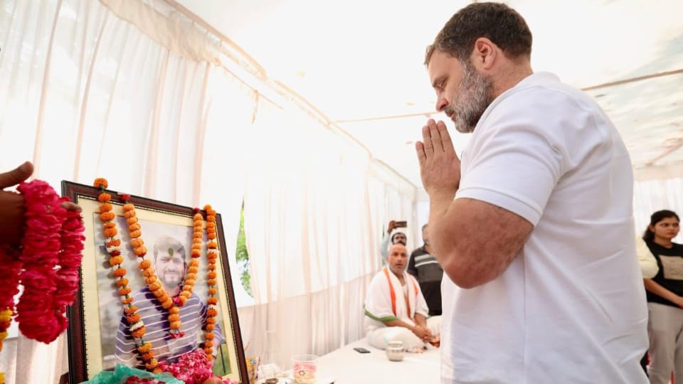 Pahalgam Attack Update Terrorists Targeted Couples Shubham's Wife Shares with Rahul Gandhi News in hindi