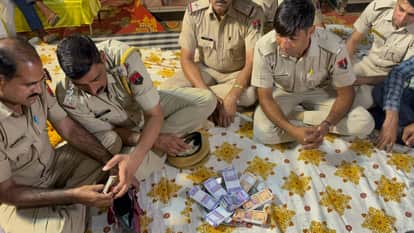 Rajasthan Lalsot police station Dausa police paid dowry for three daughters of sweeper gave 1.11 lakh rupees