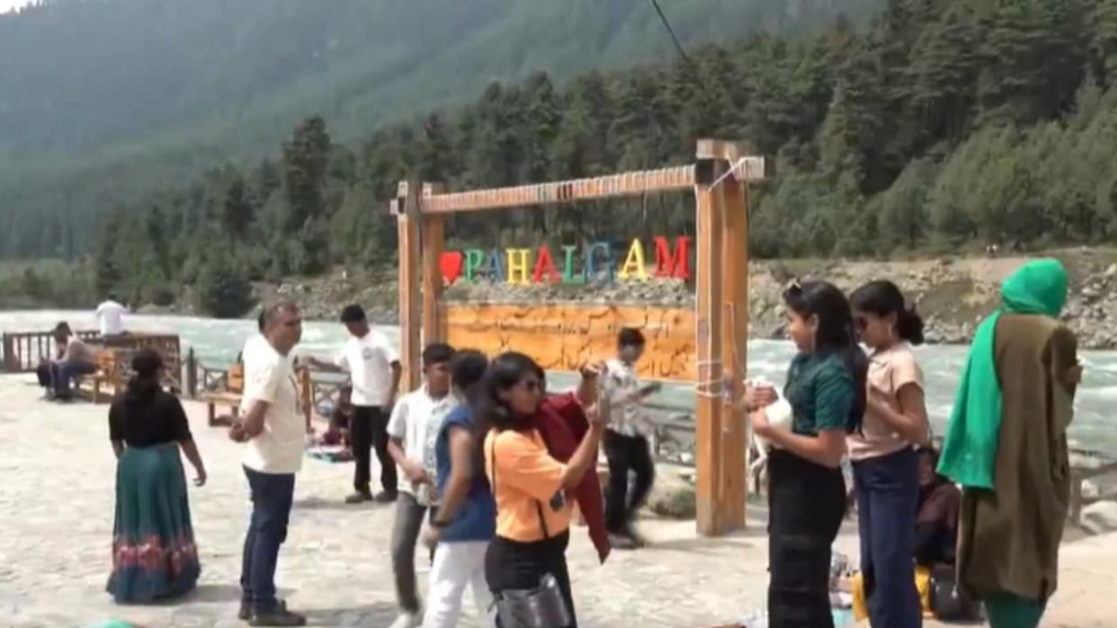 Tourist movement in Pahalgam after the terrorist attack