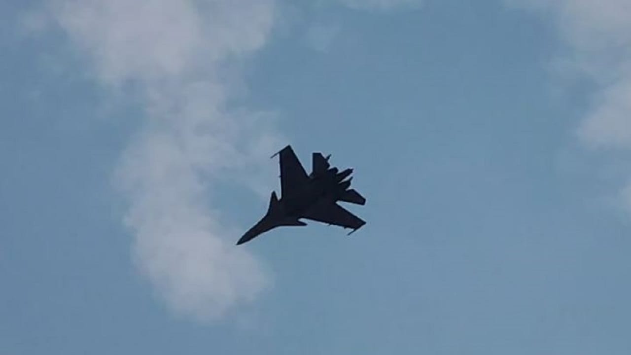 Fighter Jets Roar Over Ganga Expressway Indian Air Force Conducts Combat Drill in Shahjahanpur