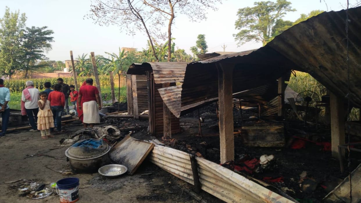 Gas Cylinder Blast Wedding happiness turned into mourning in Shivhar property worth lakhs burnt