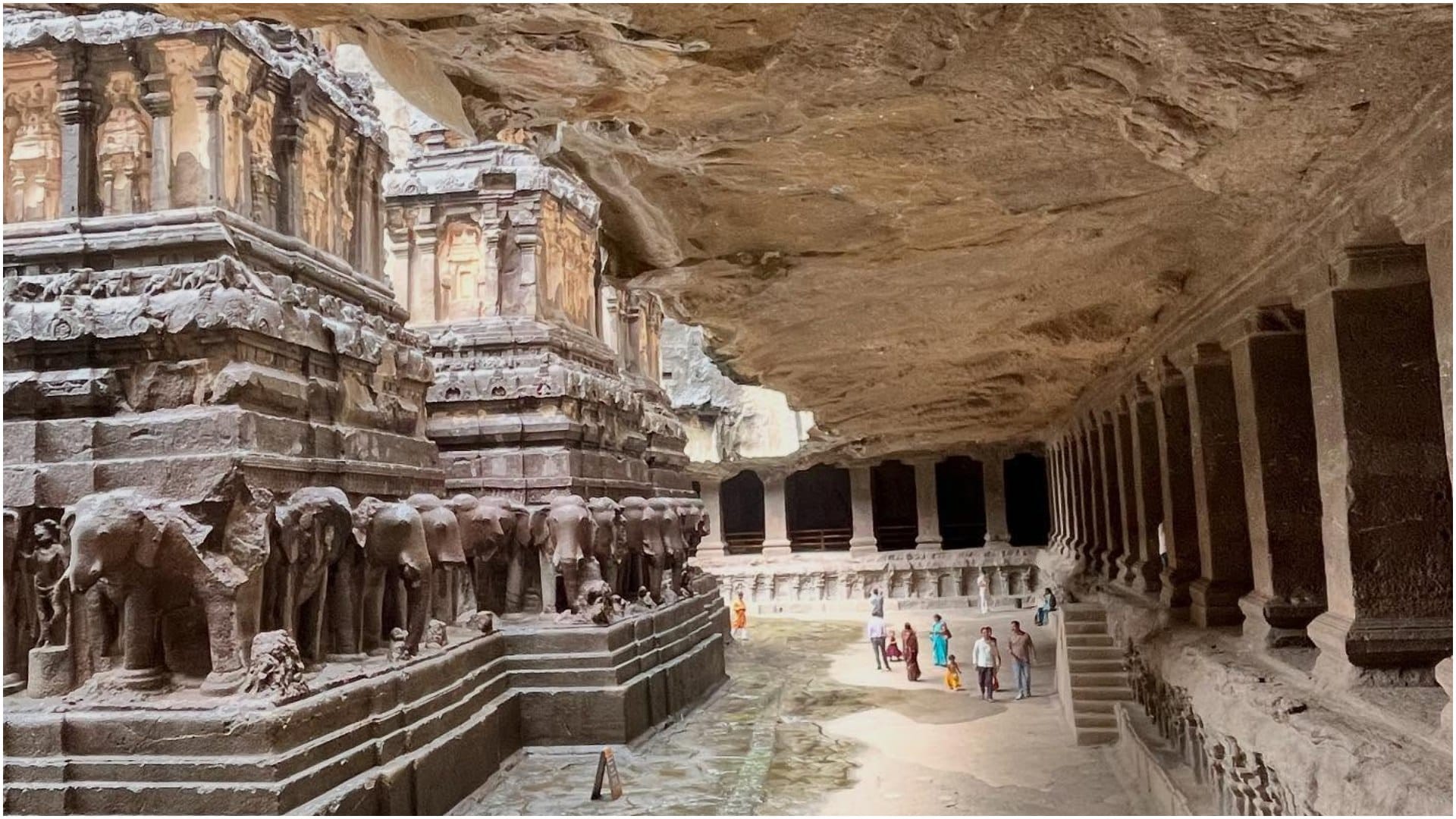 Famous Caves in India You Must Visit Explore the Best Locations bharat ki prasidh gufayen