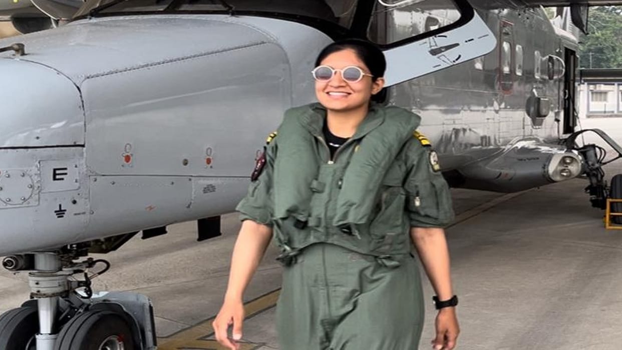 Bhagvi daughter-in-law Divya in Dadri becomes IAF's first female qualified flying instructor in dadri