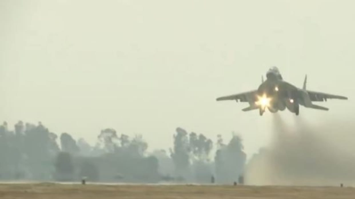 Fighter Jets Roar Over Ganga Expressway Indian Air Force Conducts Combat Drill in Shahjahanpur