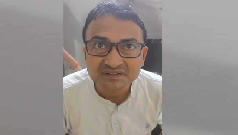 Kanpur Claiming to be close to former Union Ministers PA fraudster who duped people of crores arrested