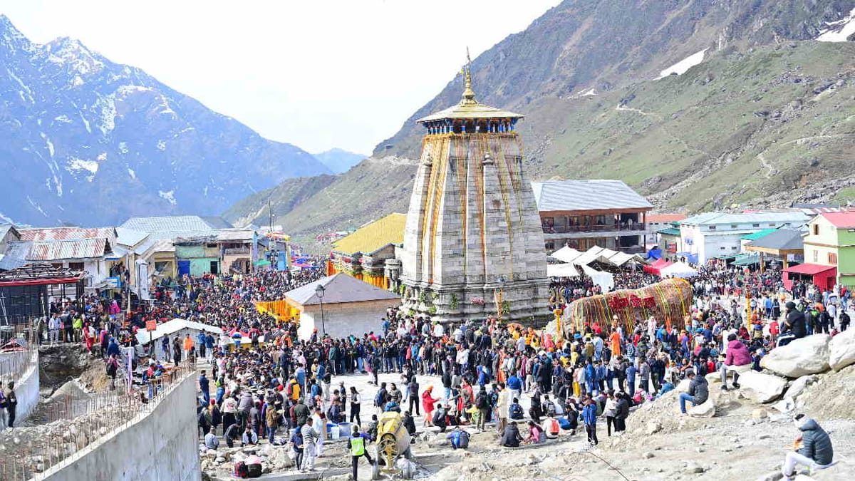 Amid India-pakistan War Chardham Yatra Heli Service Suspended Till Further  Orders Uttarakhand News - Amar Ujala Hindi News Live - India Pakistan  Tension:चारधाम यात्रा; Atc से मिली क्लियरेंस, हेली सेवाओं का ...