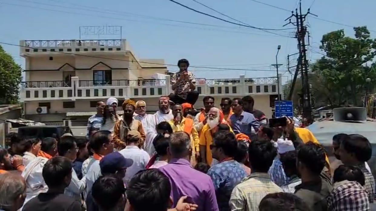 bike mechanic lured woman into love and married her in Gaurela Pendra Marwahi