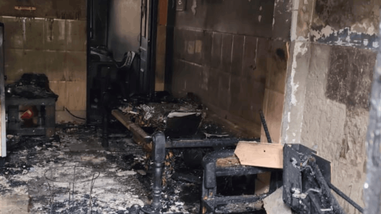 house caught fire due to short circuit in Greater Noida