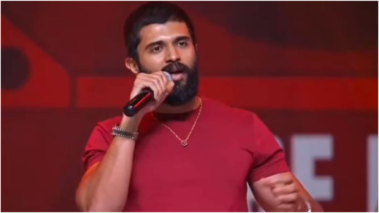 A Written Complaint File Against Vijay Deverakonda For Insulting Tribal Community, Know The Detail