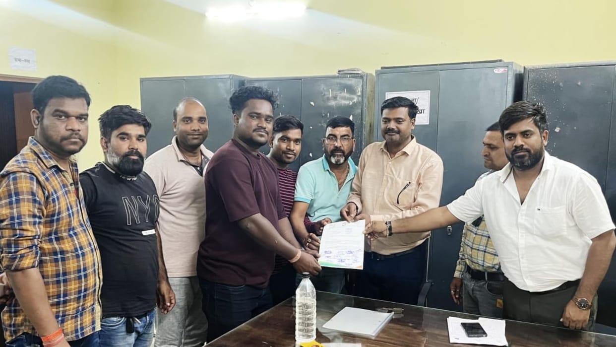 Opposition councillors demanded to start approved construction work within seven days in korba