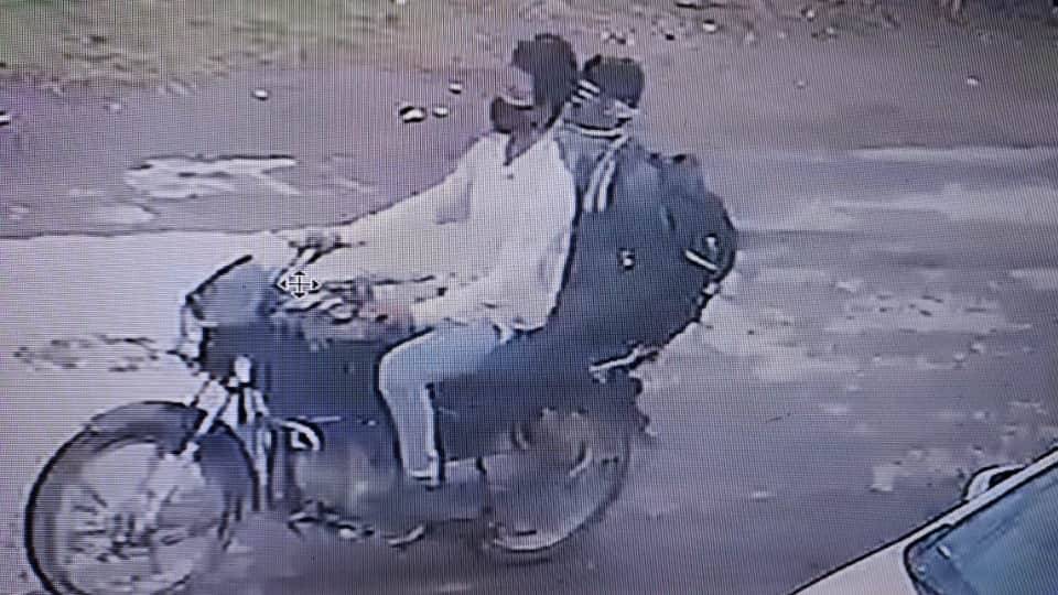 After killing jeweller during robbery police made rings disappear from  body