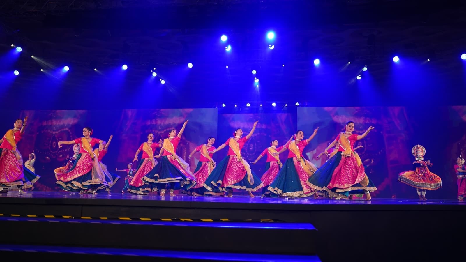 MP News: Presentation of 'Amritsya Madhya Pradesh': Audience impressed by glimpse of cultural heritage and tou