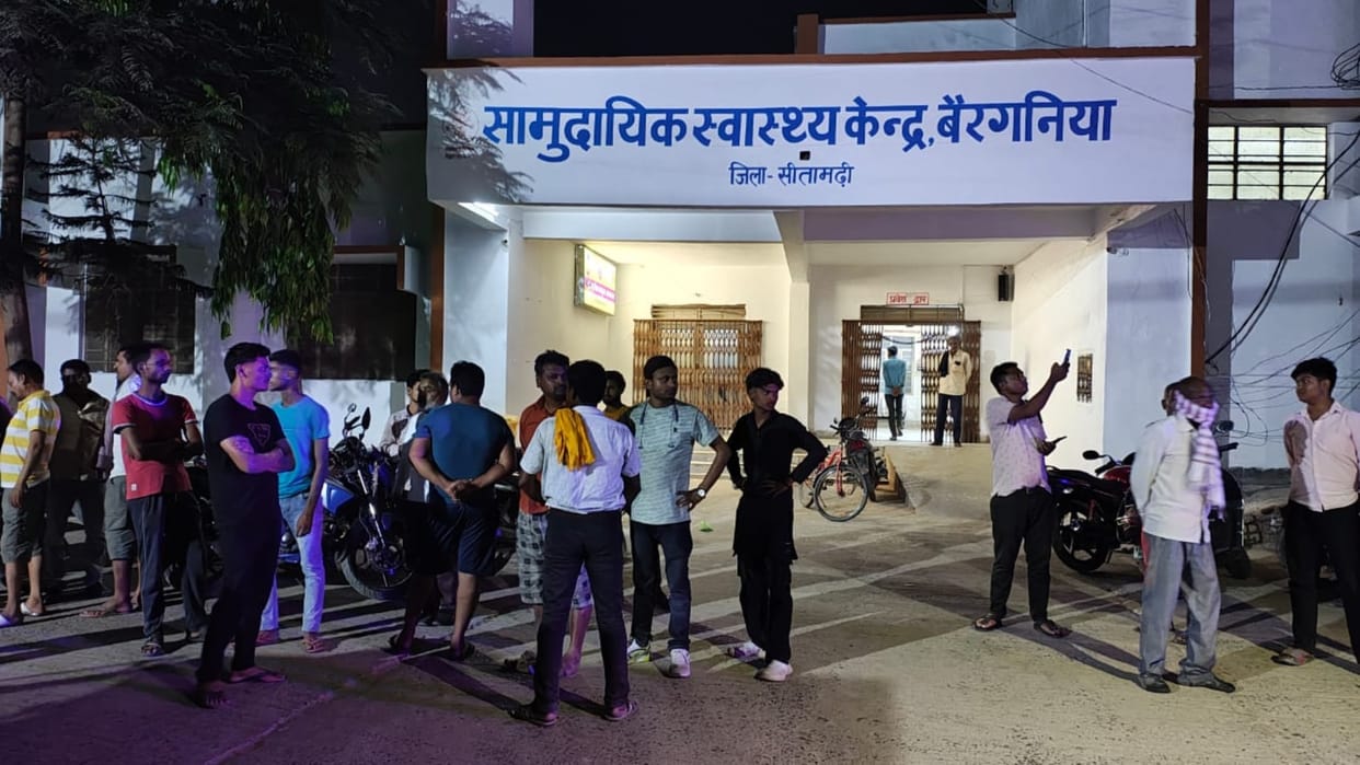 Bihar News : Criminals shot former chief husband wife sitamadhi bihar police investigation